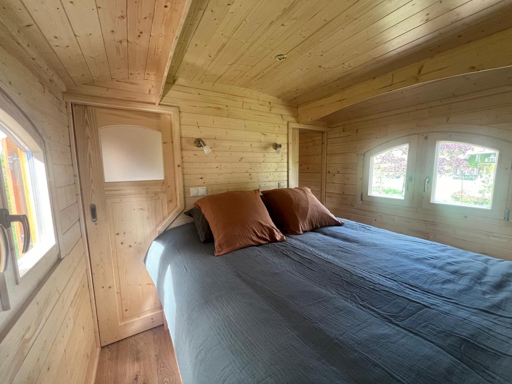 Bed and Breakfast La Roulotte Deluxe De Malpas Quingey Exterior foto