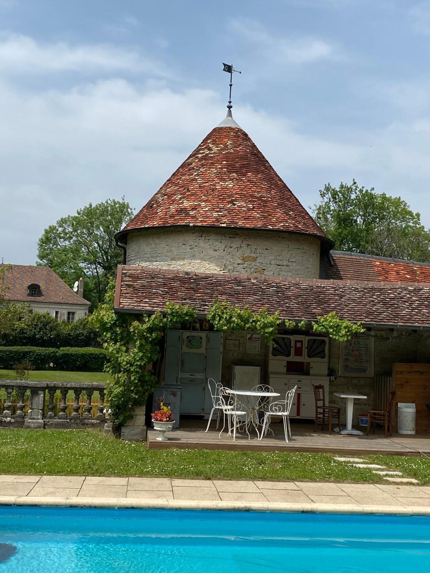 Bed and Breakfast La Roulotte Deluxe De Malpas Quingey Exterior foto